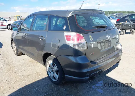 2005 Toyota Matrix Xr z USA, uszkodzony, nr VIN 2T1KR32E15C493824